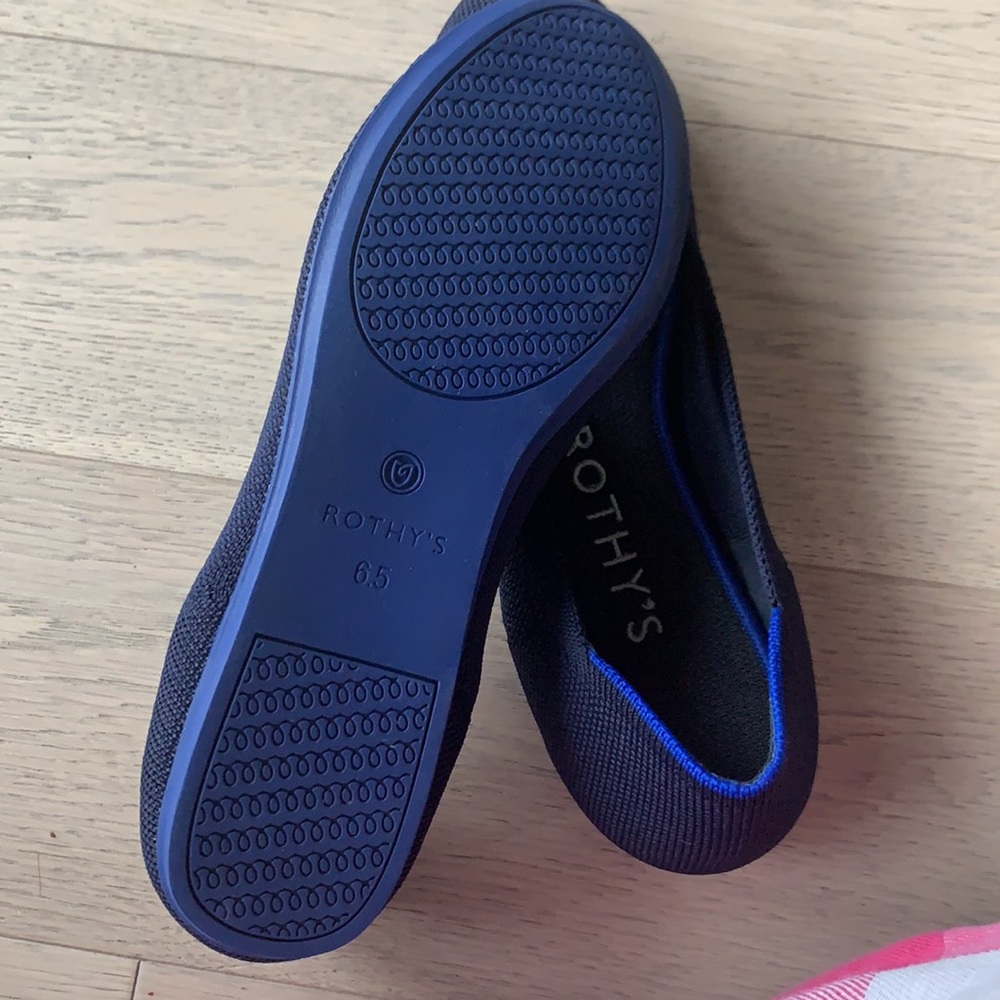 Rothy’s “The Flat” in navy - Picture 3 of 4